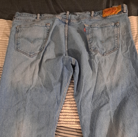 Levis 501 - Picture 2 of 2